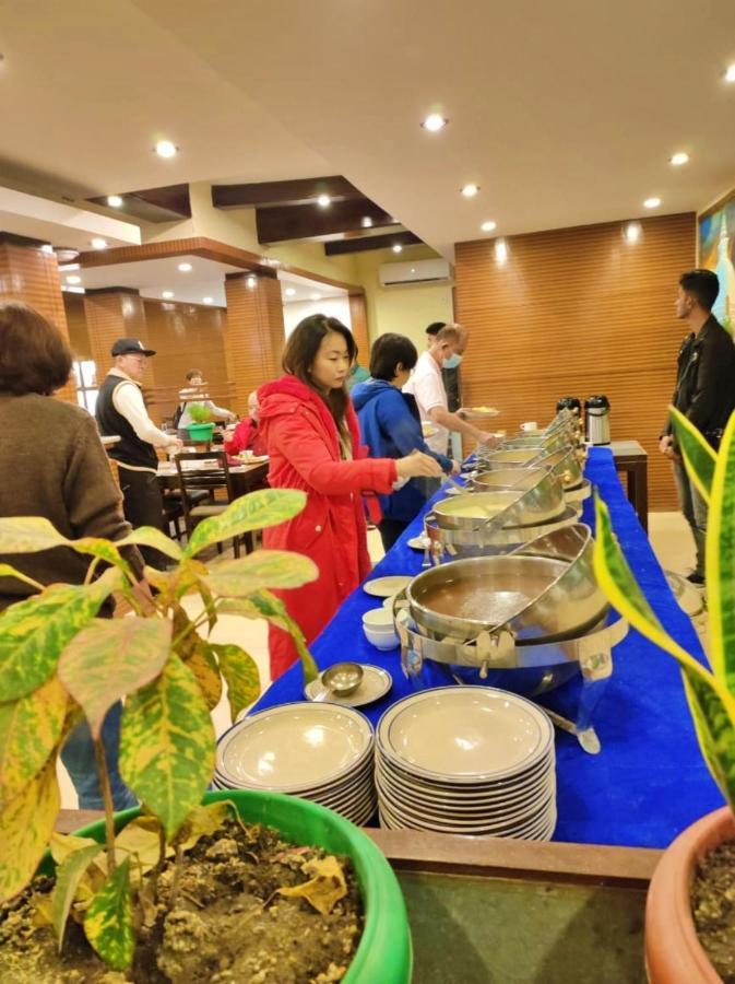 Hotel Peaceland Lumbini Esterno foto