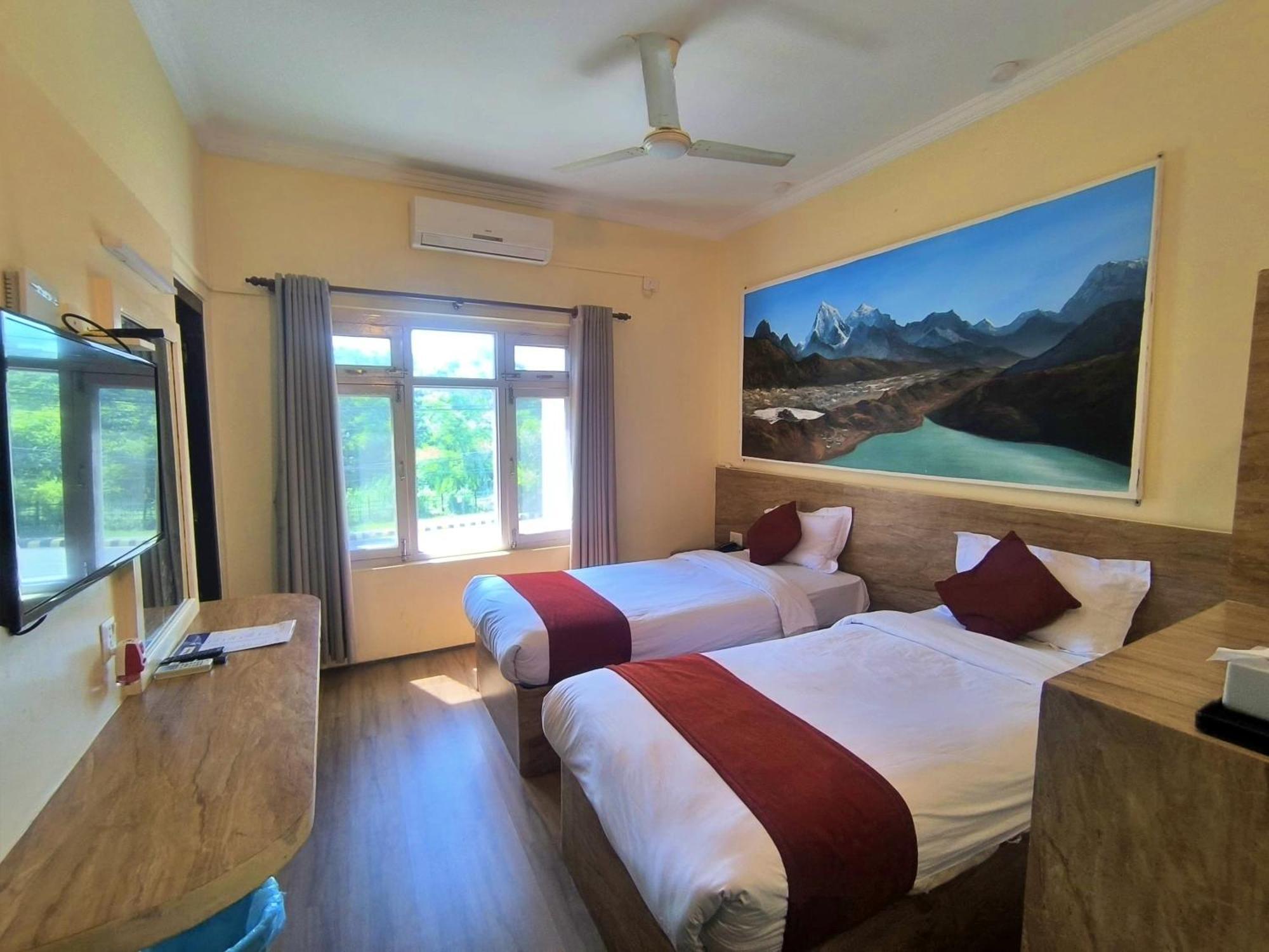 Hotel Peaceland Lumbini Esterno foto