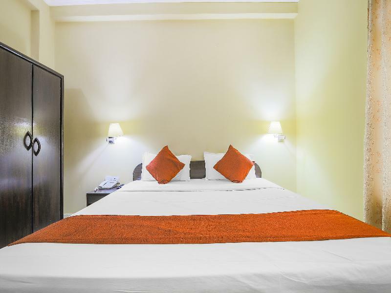 Hotel Peaceland Lumbini Esterno foto